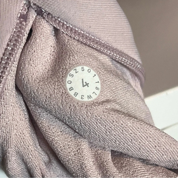 Lululemon Weather Or Not 1/2 Zip Size 4 - Picture 9 of 9